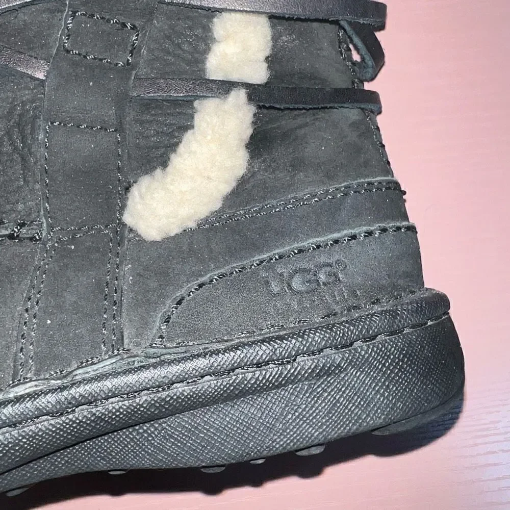 Ugg Boots Catalina Laced Black Nubuck Leather